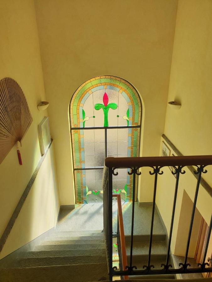 La Con Vista Al Secondo Piano Della Isabella Affittacamere *